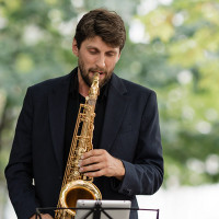 Giedrė Streckienė Saksofonistas Vilius. Profesionalių muzikantų grupė Giedrė Streckienė Saksofonistas Vilius. Profesionalių muzikantų grupė