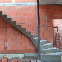 Betoniniai laiptai Betoniniai laiptai – tvirta konstrukcija, gražus rezultatas