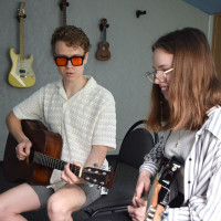 Vaicekauskas Paulius Individualios Gitaros, Ukuleles bei Smuiko pamokos Vaicekauskas Paulius Individualios Gitaros, Ukuleles bei Smuiko pamokos