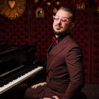 Vytautas Downtown Piano Lab - fortepijono - džiazas, klasika, pop Vytautas Downtown Piano Lab - fortepijono - džiazas, klasika, pop