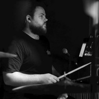 Gražvydas Dimbelis Būgnų pamokos Kauno centre!