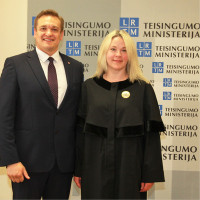 Advokatės teisinės paslaugos