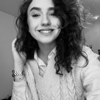 Mokymų vadovė / Lektorė