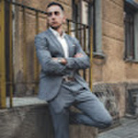 Simonas Jovaišas Internetinių svetainių ir el. parduotuvių kūrimas / Seo