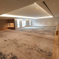 Volodymyr Rybii In-Ve Parketo, laminato, vinilo klojimas, kilimo klijavimas