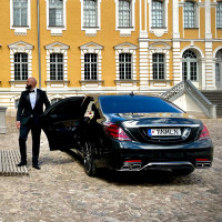 Automobilių nuoma Prabangių automobilių nuoma vestuvėms ir kt. šventėms