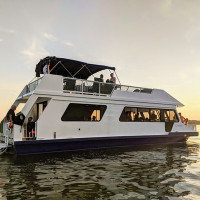 Jurgita Laivo nuoma 30 asm + vandens pramogos Kaune