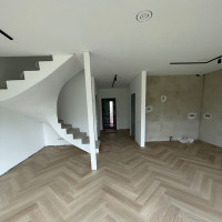 Vidaus apdaila Vidaus Apdaila, laminato klojimas, plytelių klijavimas