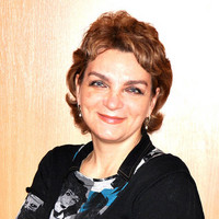 Regina Kosmovski Regina Kosmovski