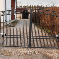 Andzej Metalines Stiklo konstrukcijos,pertvaros, laiptu tureklai