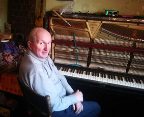 Pianinų ir fortepijonų derinimas, remontas - Muzikos instrumentų meistrai Muzikos instrumentų meistrai - Pianinų ir fortepijonų derinimas, remontas