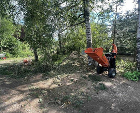 Saku smulkintuvo nuoma vilniuje - Įvairios technikos nuoma Įvairios technikos nuoma - Saku smulkintuvo nuoma vilniuje