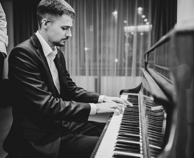 Privačios muzikos pamokos - Privačios fortepijono pamokos tiek vaikams, tiek suaugusiems