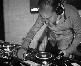 Djs - Profesionalios Dj paslaugos jūsų &scaron;ventei!
