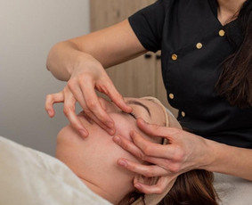 Veido odos valymas, veido Kobido masažas - Kosmetologės Kosmetologės - Veido odos valymas, veido Kobido masažas