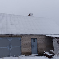 Ieškau gerų meistrų ūkio pastato stogo dangai atnaujinti