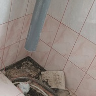 Reikia santechniko, prijungti kanalizacijos vamzdį į 2 aukštą
