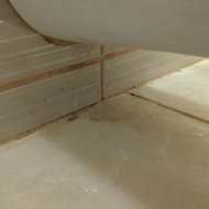 Ieškau santechniko (problemos su WC)