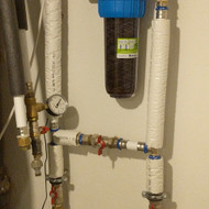 Prijungti trišaki prie sistemos