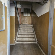 Reikalingas laiptinės remontas