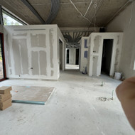 Namo glaistymas ir dažymas