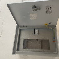 Į 30 cm sorio sieną įmūryti 37x25(15cm gylio) elektros spintą