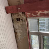 Reikia nugremzti, paglaistyti ir nudazyti 600m2
