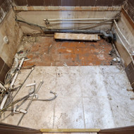 Plytelių klijavimas, glaistymas vonioje, maži plotai :(