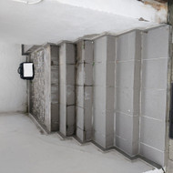 Reikalinga sutvarkytii laiptų plyteles, ir šonines sienas