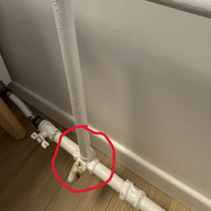 Reikia pakeisti šildymo vamzdžio trieigį vožtuvą