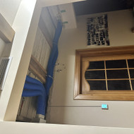 Meistras lubų sutvarkymui