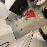 Plytelės 2,5kvm Vilnius SKUBIAI su sąskaita