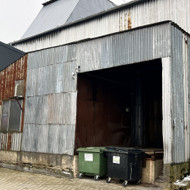 Reikia pakeisti seną konstrukciją ir skardą nauja konstrukcija ir sandwich plokšte