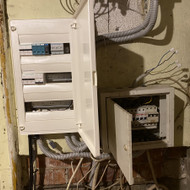 Elektrikas
