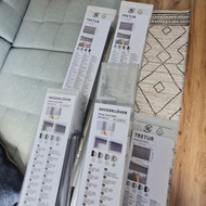 IKEA ritininių užuolaidų primontavimas balkone