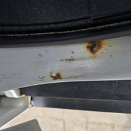 Sutvarkyti automobilio slenkstį