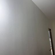 Sienų ir lubų dažymo broko taisymas