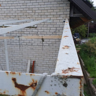 Uždengti esamo šiltnamio stogą polikarbonatine danga