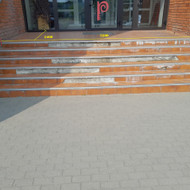 Plytelių klijavimas