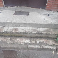 Betoninių laiptų prie laiptinės sutvarkymas