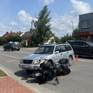 Subaru Forester 2002, dauztas kairys priekis
