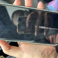 Iphone telefono remontas