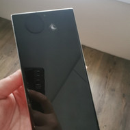 Telefono ekrano keitimas