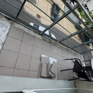 Ieškome , kas galėtu suklijuoti balkono plyteles