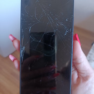 Telefono ekrano keitimas