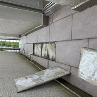 Plytelių klijavimas balkone