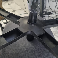 Išimti cilindrą iš biuro kėdės pagrindo
