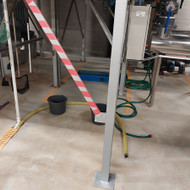 Reikia perdažyti patalpų grindis epoksidiniais dažaiss