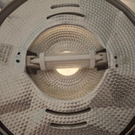 Elektrikas užstrigus toršero lemputei