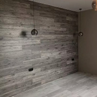 Laminatas ant sienų